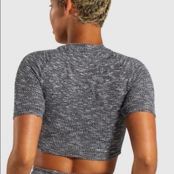 Gymshark Gray Ribbed Crop Top - Picture 3 of 4